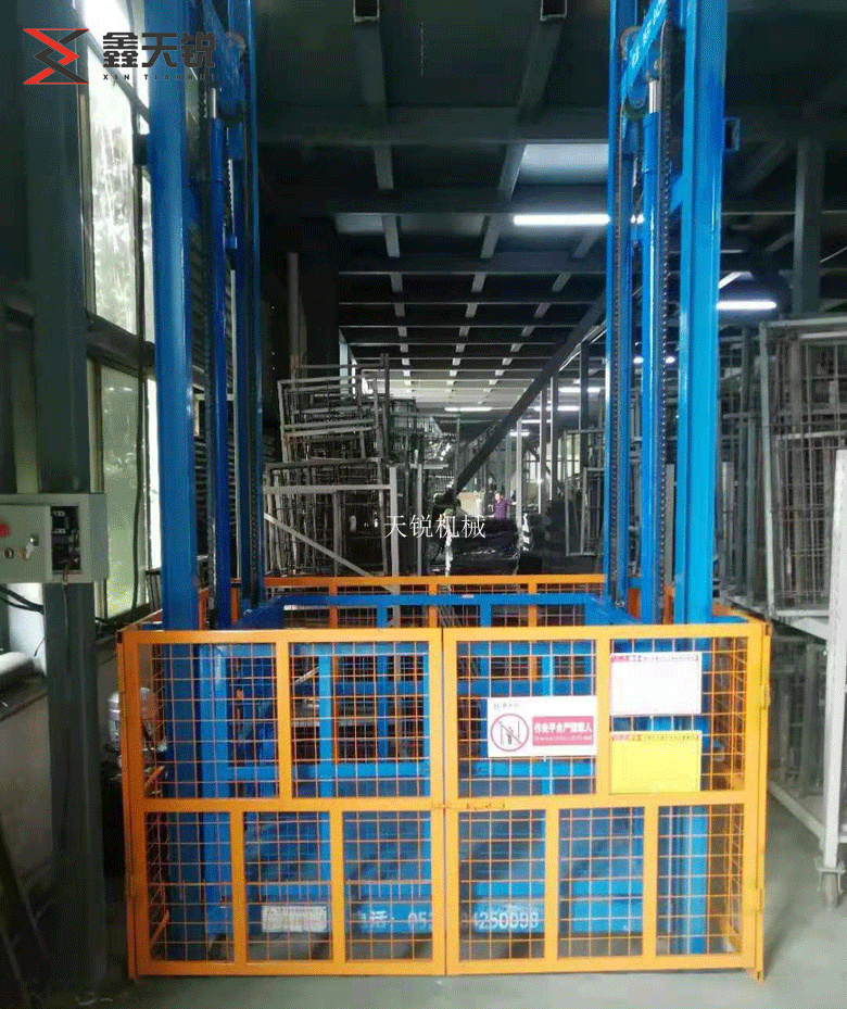 通化工厂升降货梯
