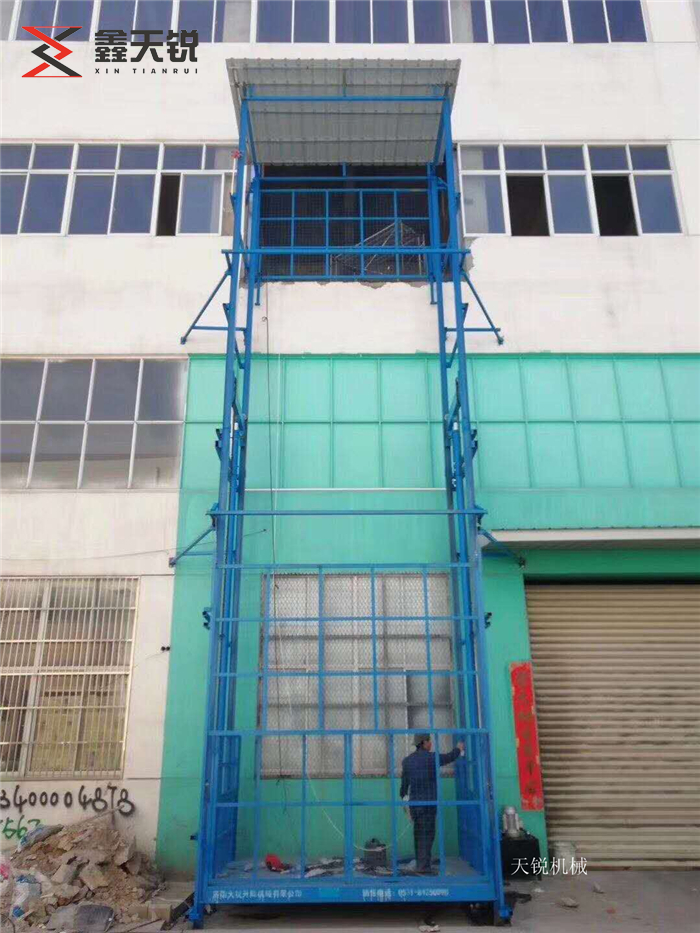 通化室外导轨式升降机